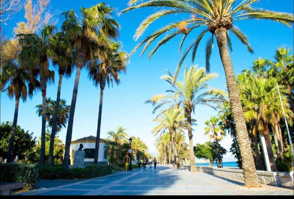 Solguest Apt A 7 Minutos De Puerto Banus 1ª Linea Playa!!! Marbella Luaran gambar