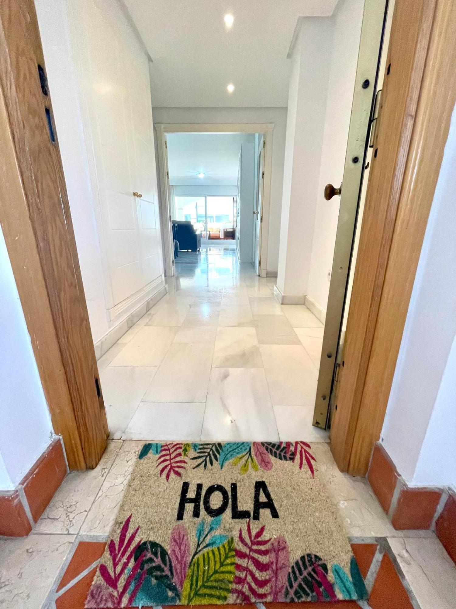 Solguest Apt A 7 Minutos De Puerto Banus 1ª Linea Playa!!! Marbella Luaran gambar
