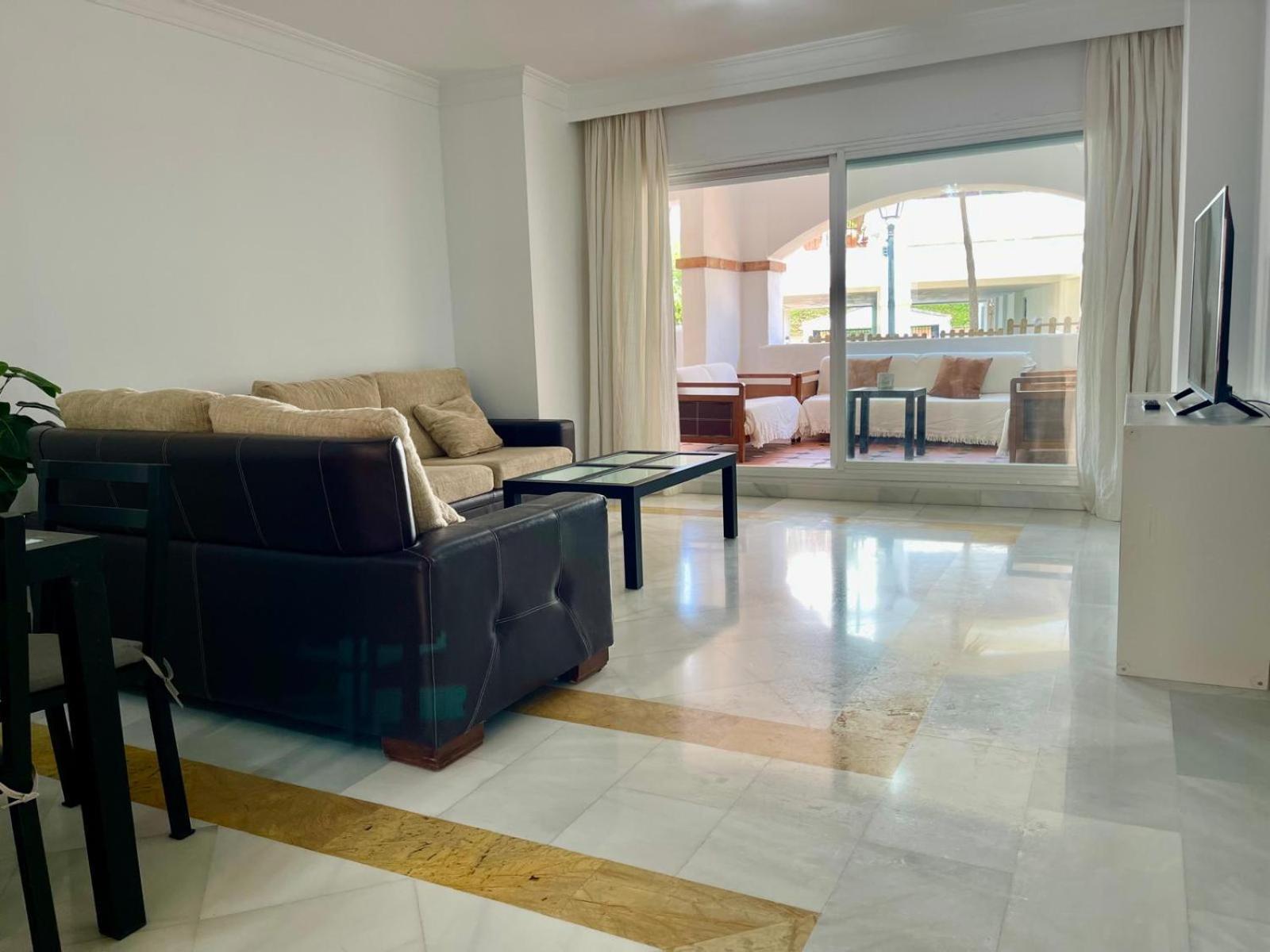 Solguest Apt A 7 Minutos De Puerto Banus 1ª Linea Playa!!! Marbella Luaran gambar